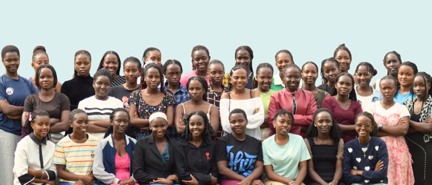 Group Photo of Cohort 6, Groundbreaker Talents